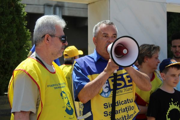 Greva din Educație se suspendă 