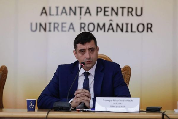 GEORGE SIMION, DESPRE DOSARUL PENAL DUPĂ REPARAȚIILE DE LA PECHEA: I-AM SPERIAT, VOR SĂ NE ELIMINE. APEUL LANSAT ROMÂNILOR