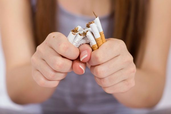 Fumatul interzis în mașină și în parcuri. Amenzi usturătoare pentru fumători