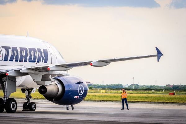 TAROM suspendă cursele regulate către și dinspre Tel-Aviv