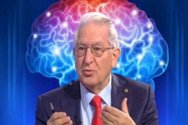 Preparatul care te face mai "inteligent", recomandat de medicul neurochirurg Vlad Ciurea
