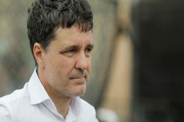 NICUȘOR DAN, ACUZAT DE COLABORARE CU SECURITATEA. SORIN ROȘCA STĂNESCU SUSȚINE CĂ EXISTĂ DOCUMENTE CARE ÎL INCRIMINEAZĂ