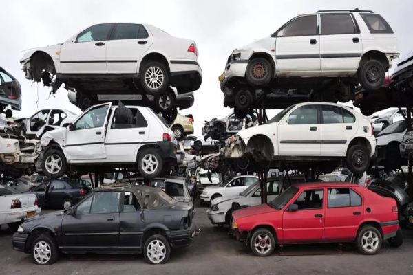 Astăzi se dă startul programelor Rabla Clasic și Rabla Plus. Cum se acordă primele de casare, ecobonusurile și care este bugetul alocat