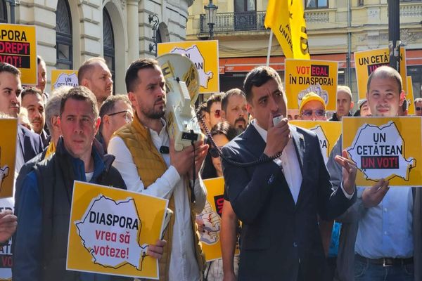 George Simion: “Îndemn românii din Diaspora să vină acasă pe 9 iunie, să voteze!”