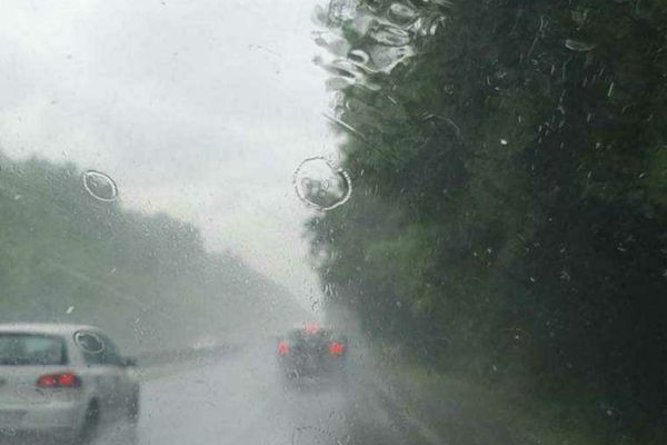 Vremea se răcește accentuat astăzi, în toată țara. Temperaturile scad radical