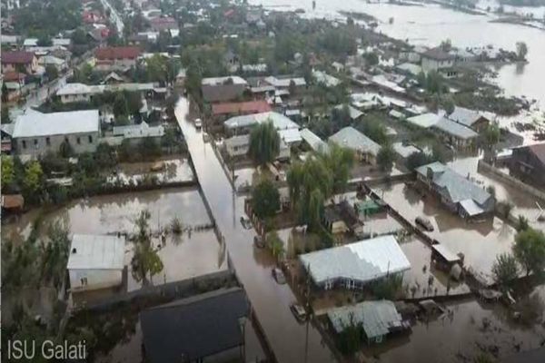 ALERTĂ DE VIITURĂ ÎN ZONELE AFECTATE DE INUNDAȚII