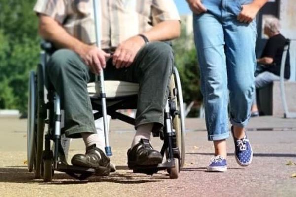 SCENE REVOLTĂTOARE LA CENTRUL PENTRU PERSOANE CU DIZABILITĂȚI DIN LOCALITATEA BRATCA