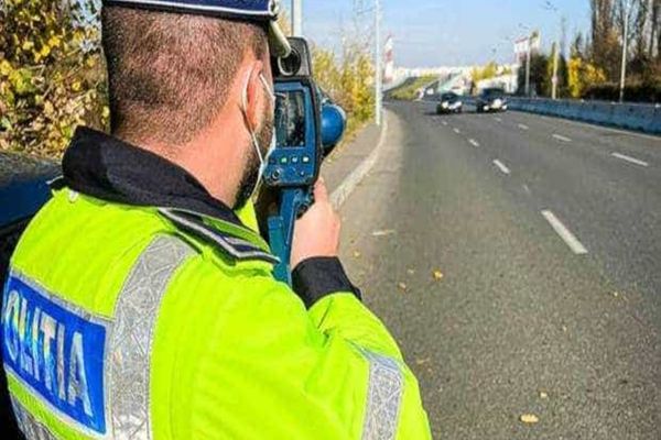 Amenda radar în 2026. Cât costă cea mai mică sancțiune și după cât timp „se șterge” fapta din cazierul auto