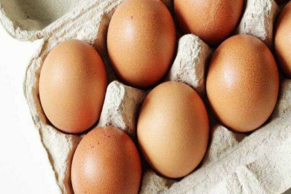 PREŢUL OUĂLOR A CRESCUT ÎN UE ÎN ULTIMELE 12 LUNI