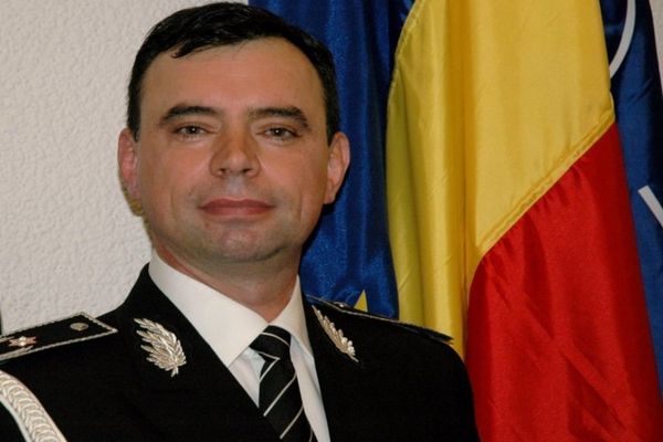 VIDEO FURT OBIECTE DE TEZAUR / DESPESCU: POLIȚIȘTII OLANDEZI AU REȚINUT TREI SUSPECȚI; NICIUNUL NU ESTE ROMÂN