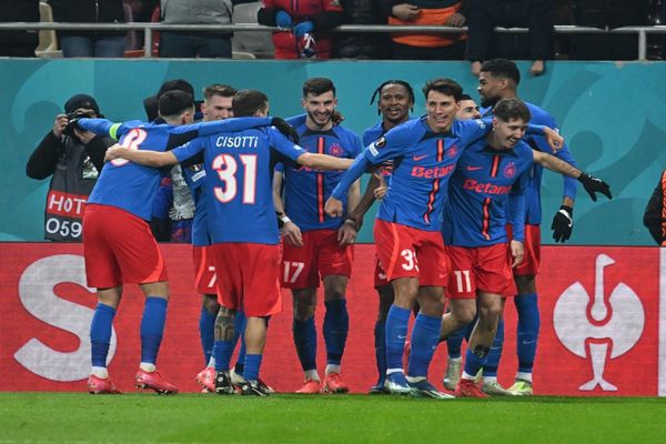 Un fotbalist titular la FCSB ar putea ajunge în alt campionat 