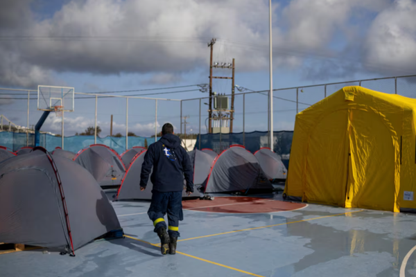 GRECIA DECLARĂ STARE DE URGENȚĂ ÎN SANTORINI DIN CAUZA CUTREMURELOR