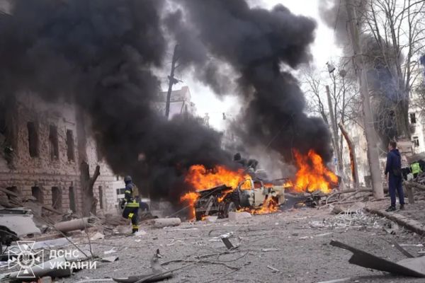 RUSIA SUSŢINE CĂ A LOVIT O REUNIUNE A OFIŢERILOR UCRAINENI LA SUMÎ: 34 DE MORȚI, 117 RĂNIȚI