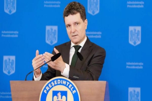 TUPEU URIAȘ: NICUȘOR DAN VINE CU DOVEZILE PRIVIND ANULAREA ALEGERILOR CÂND ARE ”IMAGINEA COMPLETĂ”. PREȘEDINTELE MERGE CU RAPORTUL PARCHETULUI LA COPENHAGA 