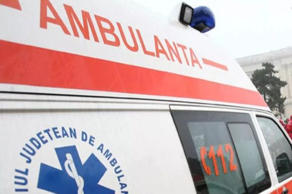 Cinci mașini implicate într-un grav accident în lanț pe A10