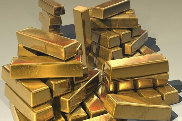 PREȚUL AURULUI A ATINS UN NOU MAXIM ISTORIC