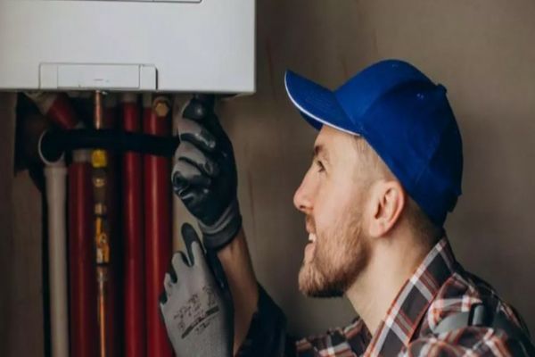 CE DISTANȚĂ TREBUIE PĂSTRATĂ ÎNTRE CENTRALA TERMICĂ ȘI ARAGAZ. GREȘEALA CARE POATE COSTA SCUMP