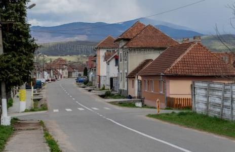 AUR BIHOR VA MONITORIZA ATENT PROIECTUL TABEREI ȘCOLARE DIN VAȘCĂU