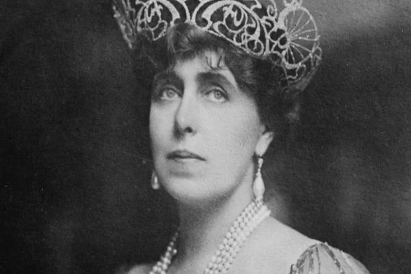 A fost promulgată legea care instituie Ziua Reginei Maria. Când va fi celebrată cea mai importantă femeie din istoria politică a României
