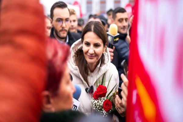 Concurența politică va lansa materiale video trucate cu Anca Alexandrescu. Disperare maximă a Sistemului - SURSE Realitatea PLUS