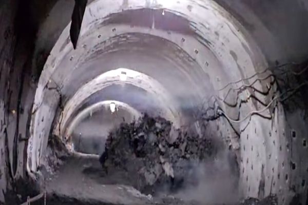 Tunelul Robești de pe Valea Oltului avansează: Se pregătesc noi operațiuni pentru dinamitare