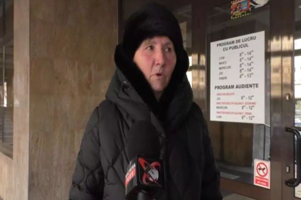 Pensia pe card creează teamă în rândul bătrânilor VIDEO