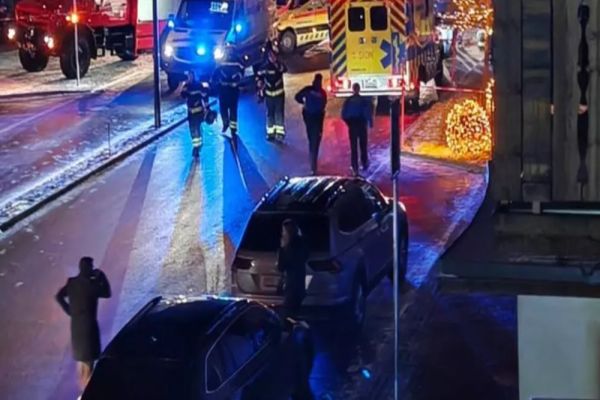 România, sprijin pentru Elveția! Armata Română a pregătit o aeronavă care va transporta şase tineri cu arsuri grave în urma incendiului de la Crans-Montana