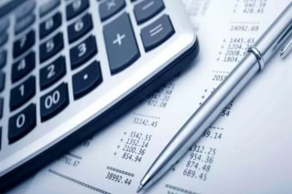 Daniel Udrescu: Administratorul cheltuie fără aprobarea acționarilor. Studiu de caz: Statul român S.A.