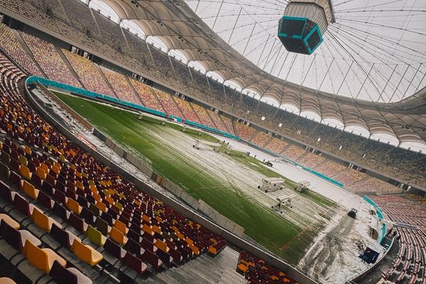 Superliga: Rapid - Dinamo se joacă în ciuda vremii nefavorabile