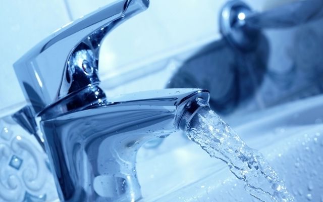 Tarifele la apă şi canalizare în România, în martie 2026. Diferențele între județe sunt colosale