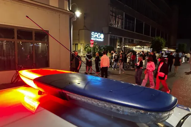 Tragedie în Oradea. O adolescentă a murit după ce a căzut de pe o clădire 