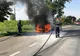 Un nou incident rutier: un autoturism a luat foc pe raza comunei Nojorid