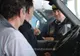 Minori ascunşi într-un autoturism, depistaţi la frontieră