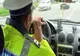 Aventura unui tânăr din Bihor: a furat o maşină, a provocat un accident şi a fost prins în trafic de un alt şofer