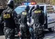 Tânăr arestat după ce a tâlhărit doi septuagenari şi ar fi lovit o consăteană