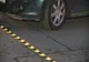 Pieton grav rănit după ce a fost lovit de o maşină
