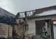 FOTO | Incendiu la o gospodărie din Lazuri de Beiuș! A intervenit un pompier aflat în timpul liber