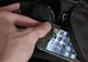 Bihoreancă "ușurată" de telefonul mobil, într-un magazin din Huedin! Hoțul, prins în Mureș