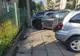 Este legal să parchezi mașina jumătate pe trotuar, jumătate în stradă? Modificări recente în Codul Rutier